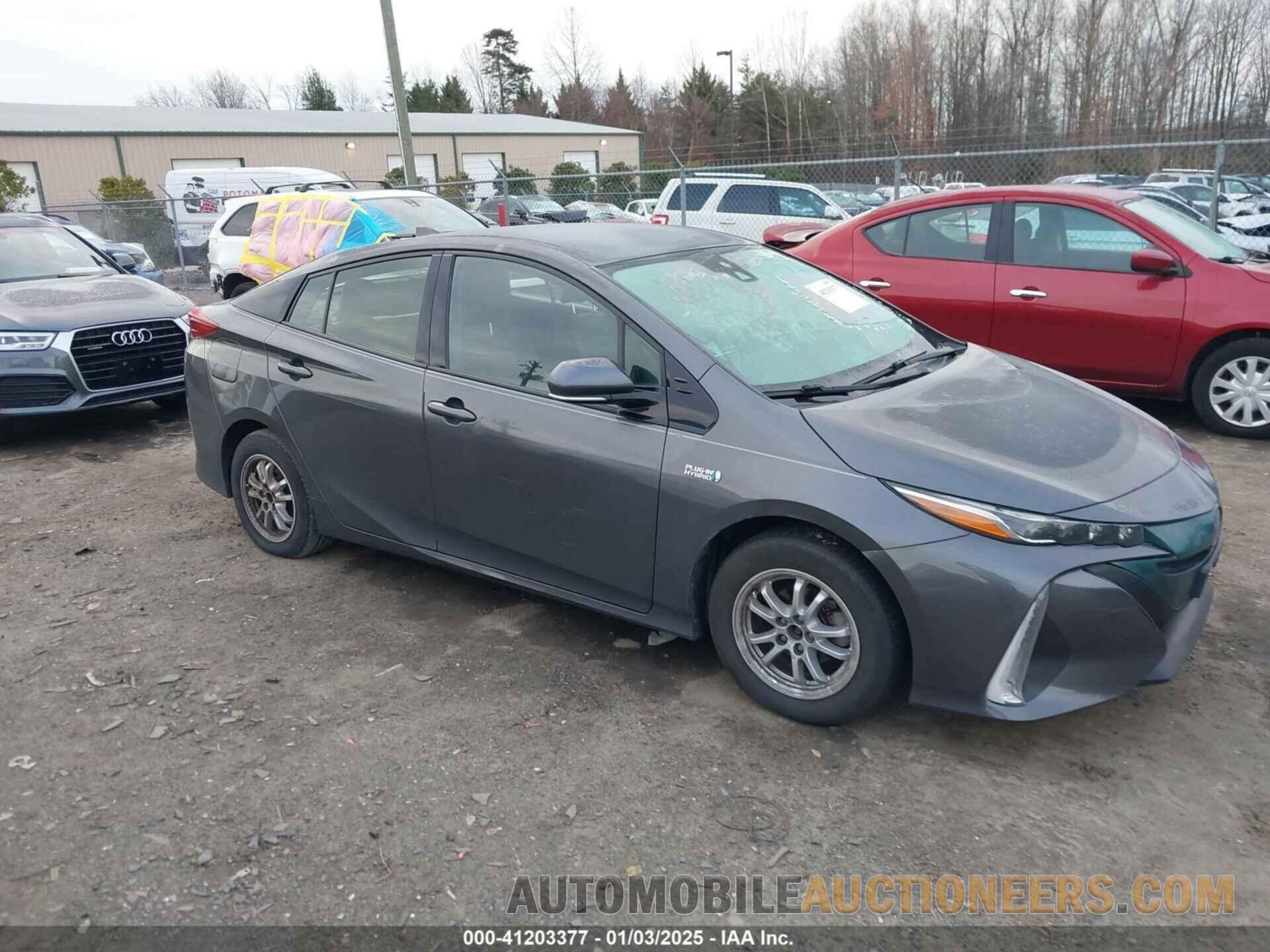 JTDKARFP9H3000863 TOYOTA PRIUS PRIME 2017