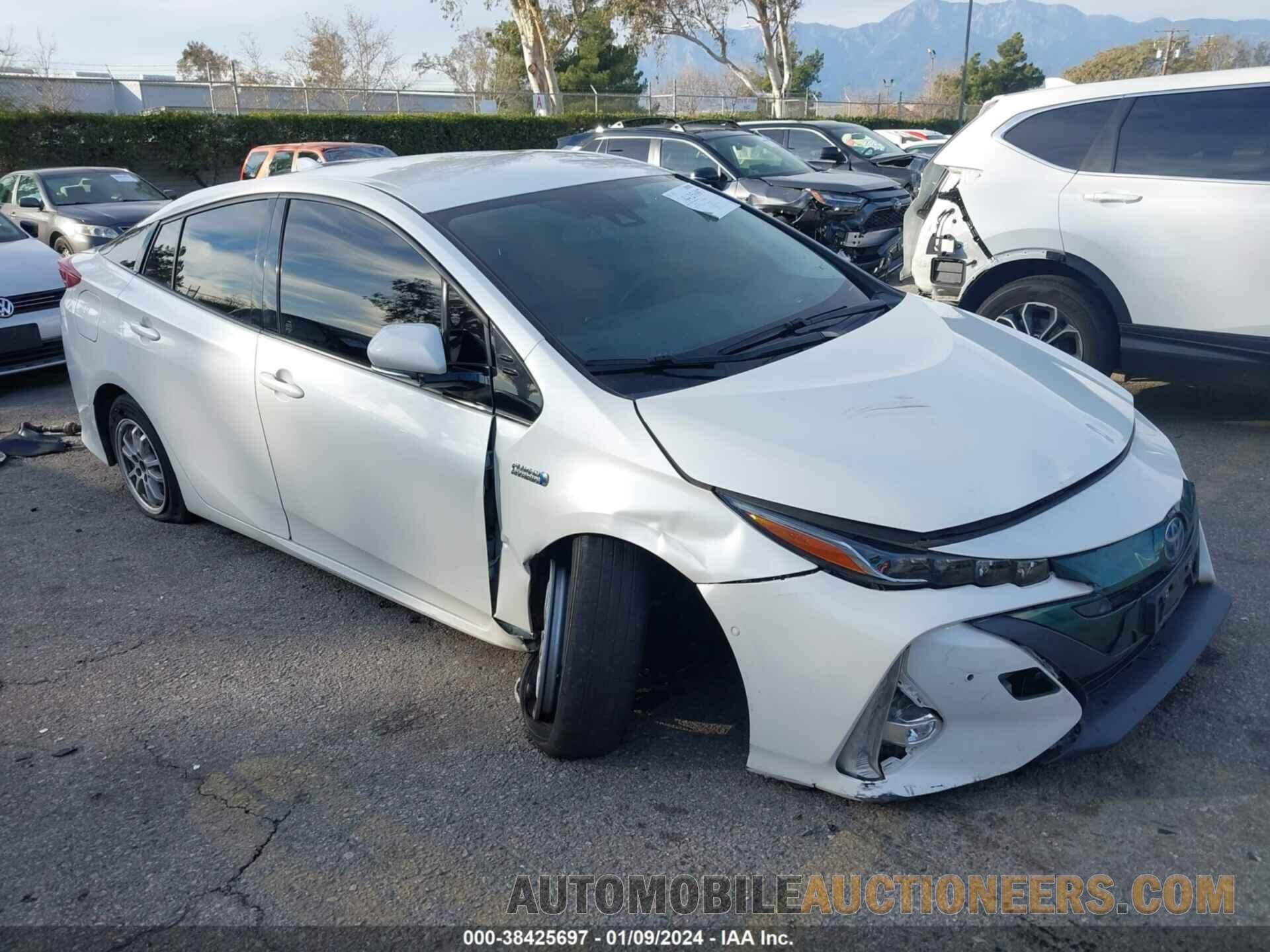 JTDKARFP9H3037637 TOYOTA PRIUS PRIME 2017