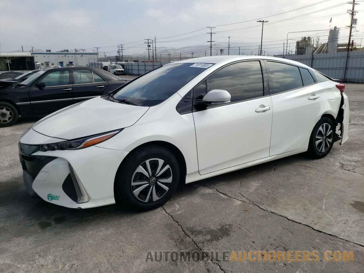 JTDKARFPXH3002363 TOYOTA PRIUS 2017