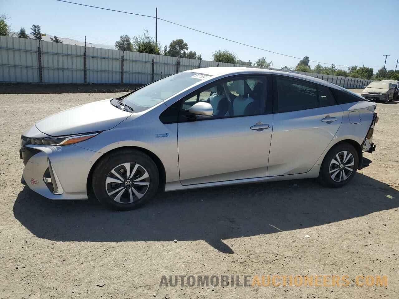 JTDKARFPXH3026890 TOYOTA PRIUS 2017