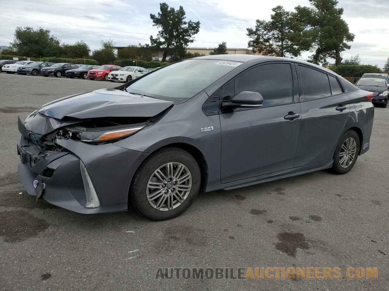 JTDKARFPXJ3082379 TOYOTA PRIUS 2018