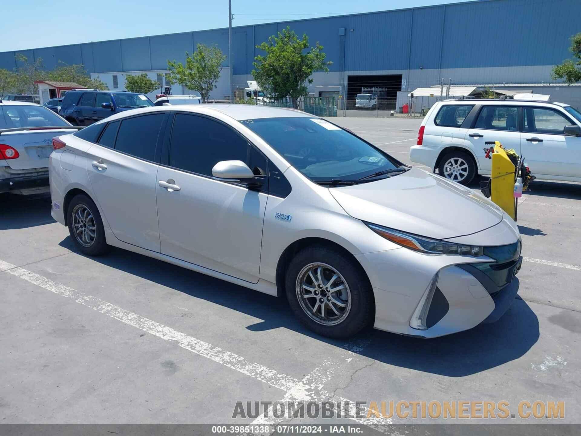 JTDKARFPXJ3101724 TOYOTA PRIUS PRIME 2018