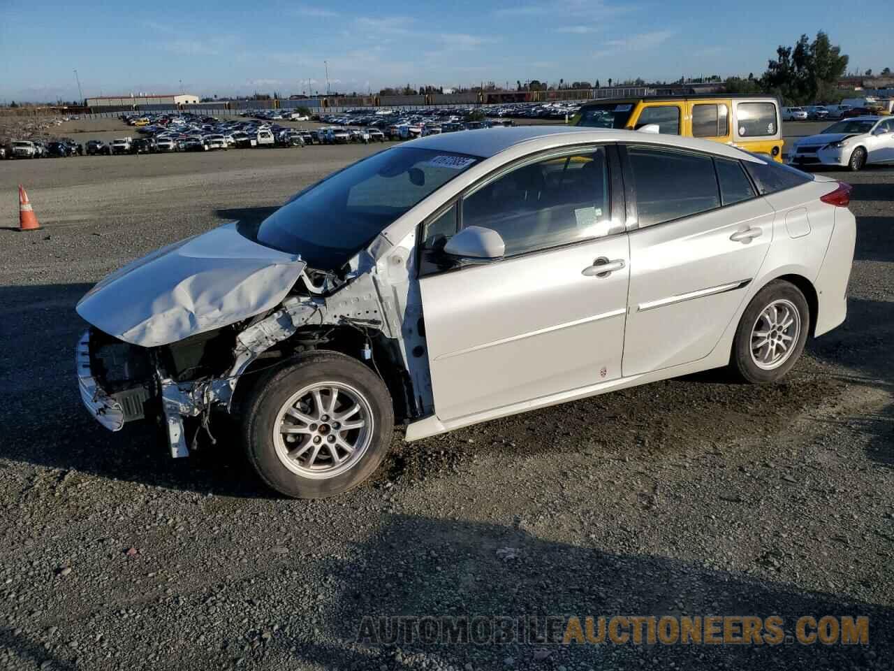 JTDKARFPXK3112451 TOYOTA PRIUS 2019