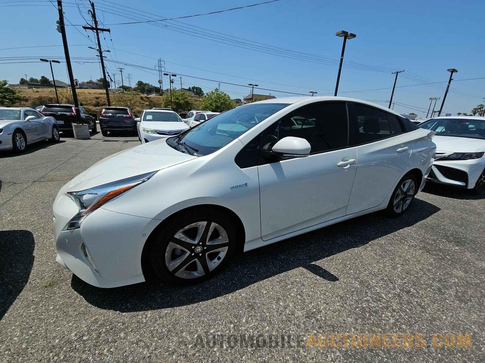 JTDKARFU0J3067606 Toyota Prius 2018