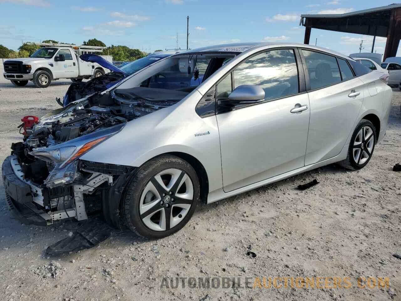 JTDKARFU8H3048828 TOYOTA PRIUS 2017