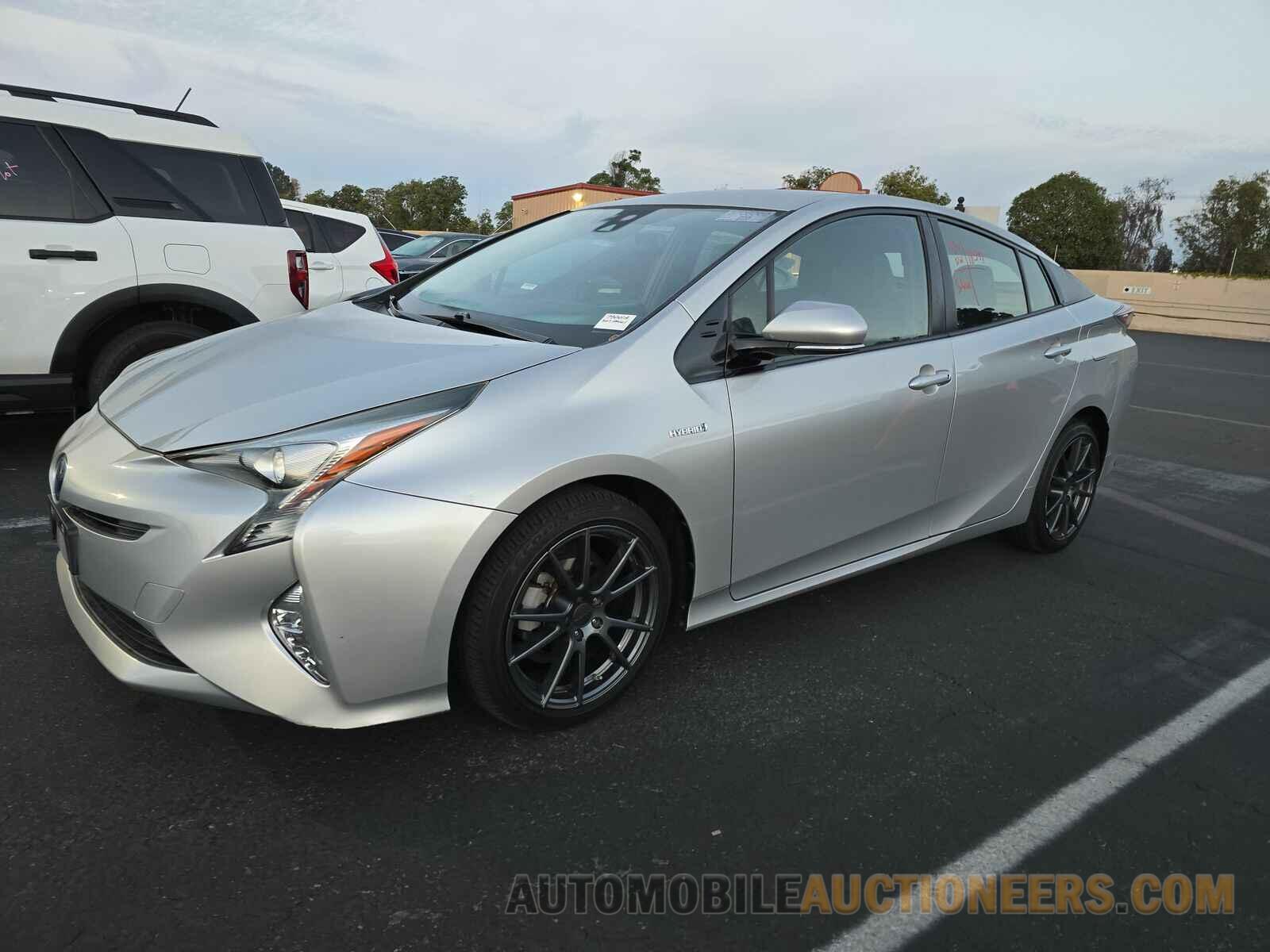 JTDKARFUXH3036454 Toyota Prius 2017