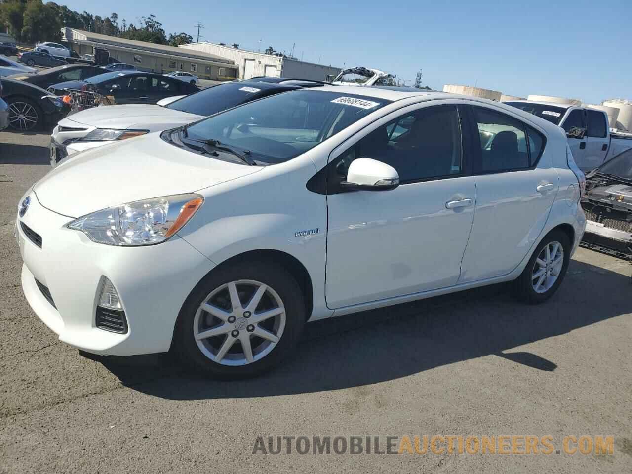 JTDKDTB30E1073084 TOYOTA PRIUS 2014