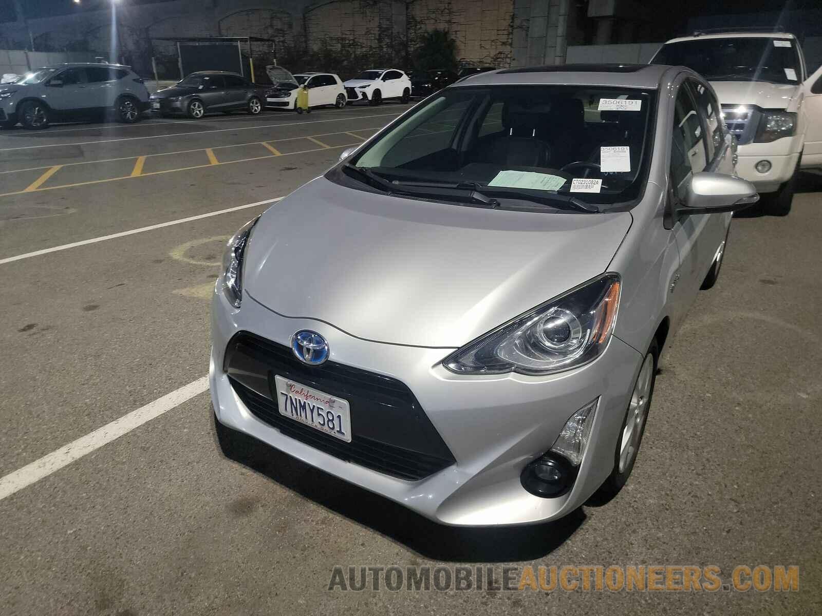 JTDKDTB30F1095376 Toyota Prius c 2015