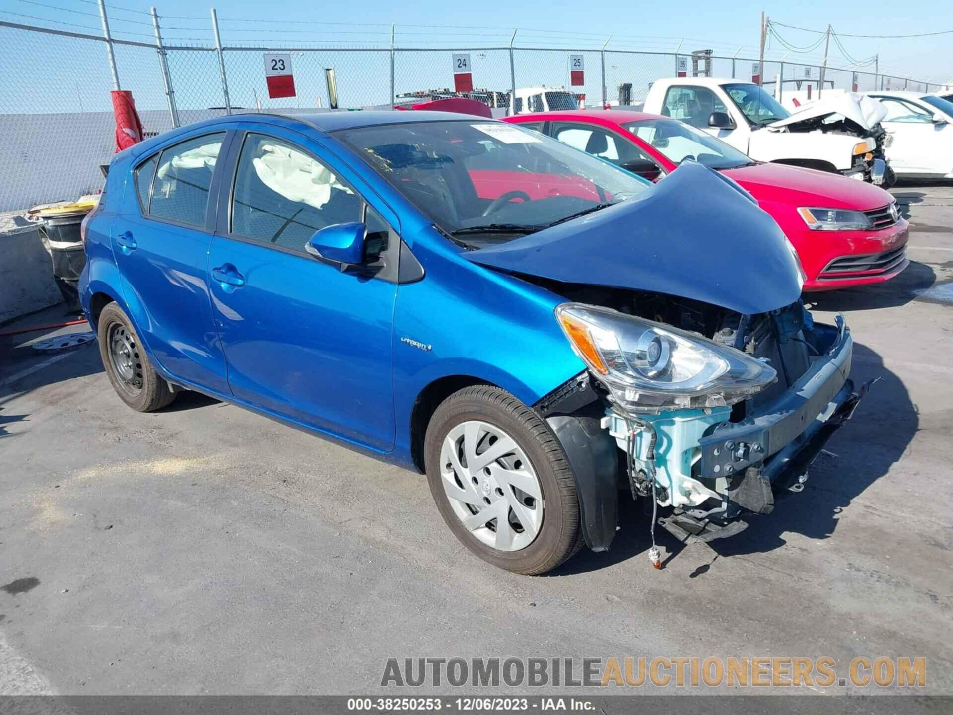 JTDKDTB30F1584358 TOYOTA PRIUS C 2015