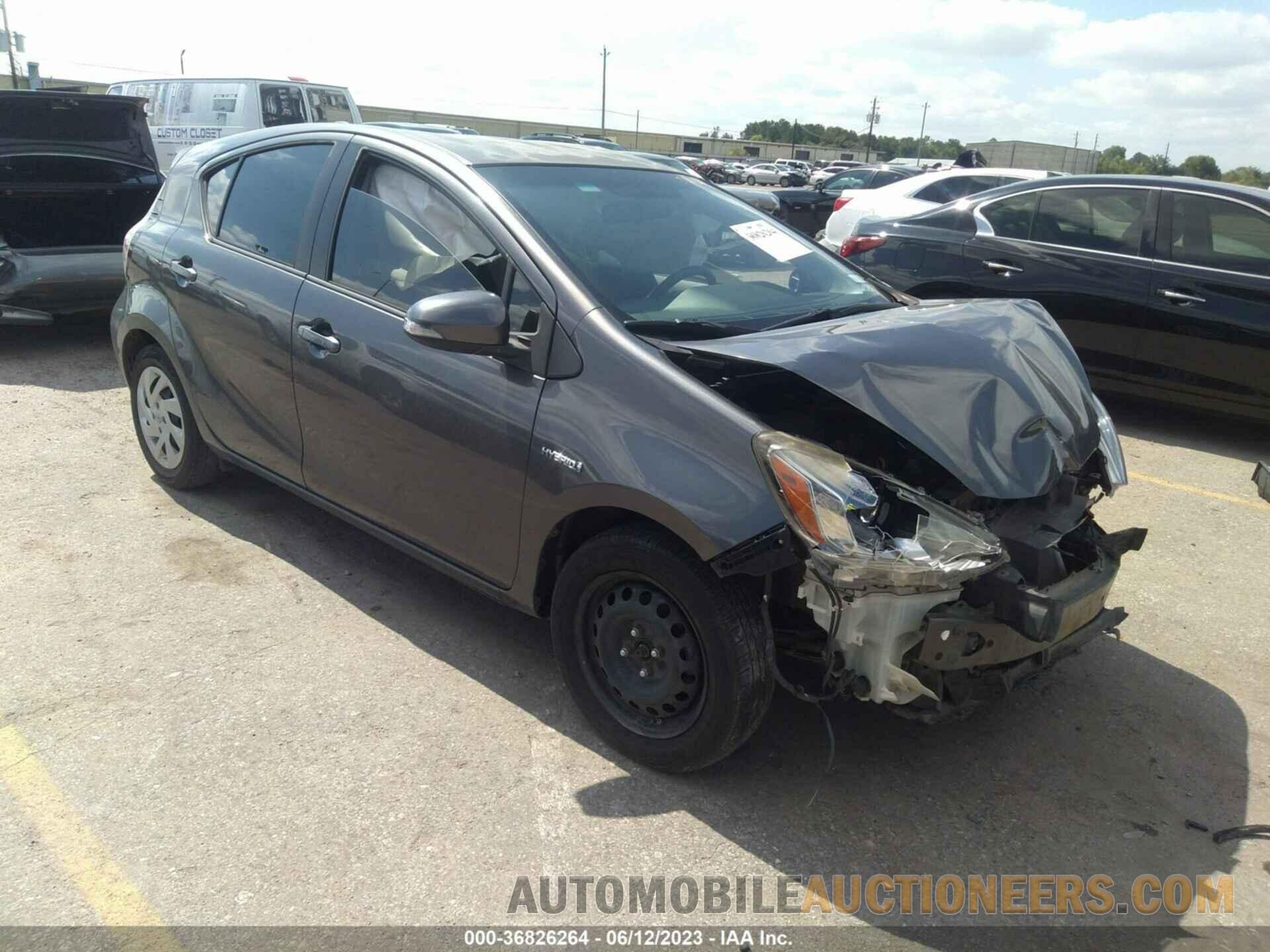 JTDKDTB30F1585042 TOYOTA PRIUS C 2015