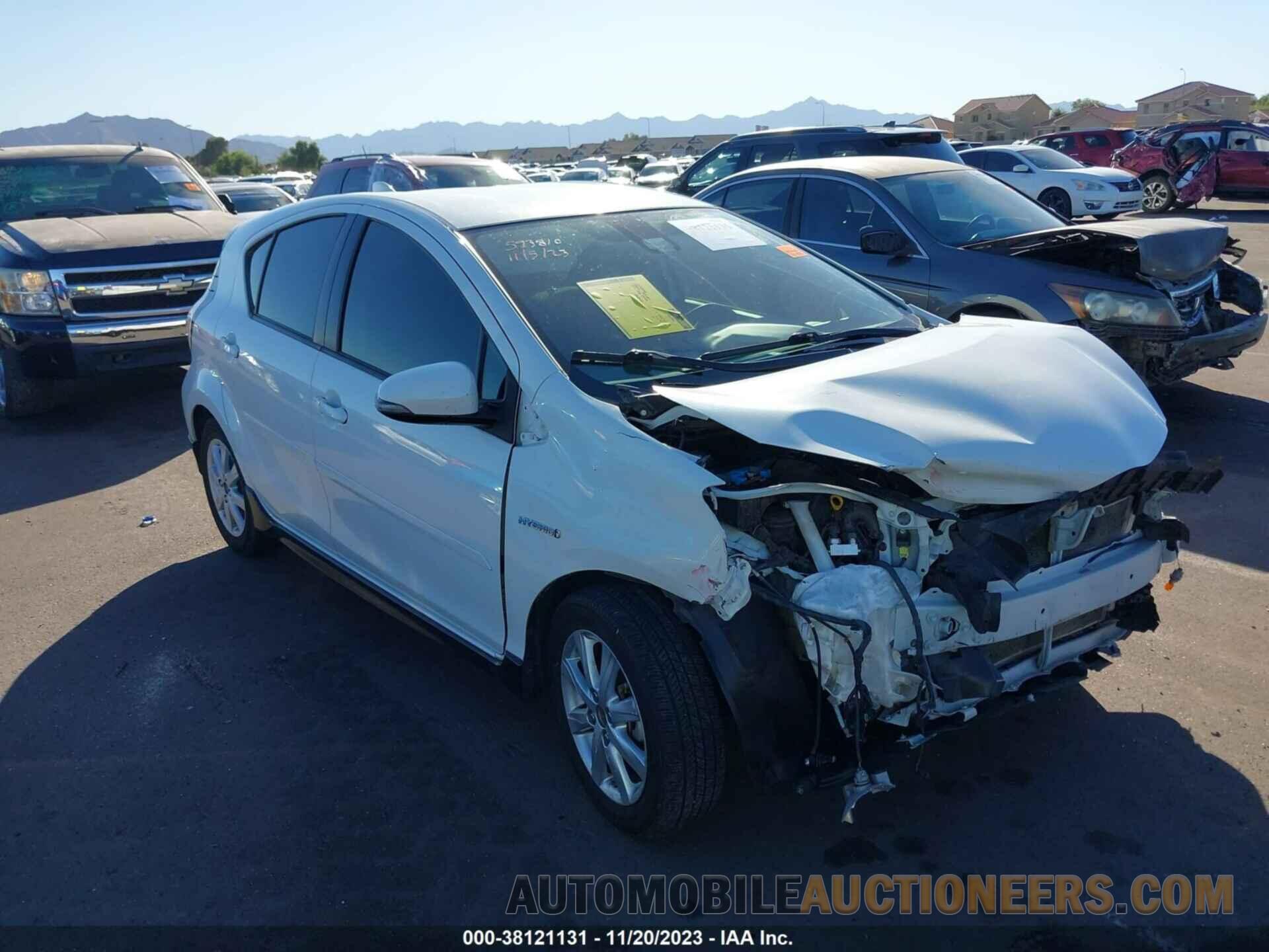 JTDKDTB30H1593810 TOYOTA PRIUS C 2017