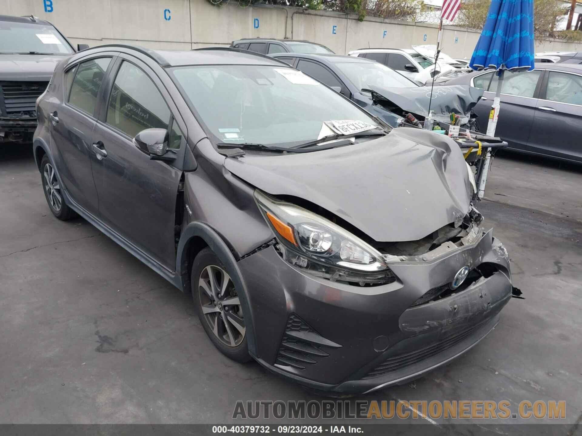 JTDKDTB30J1618291 TOYOTA PRIUS C 2018