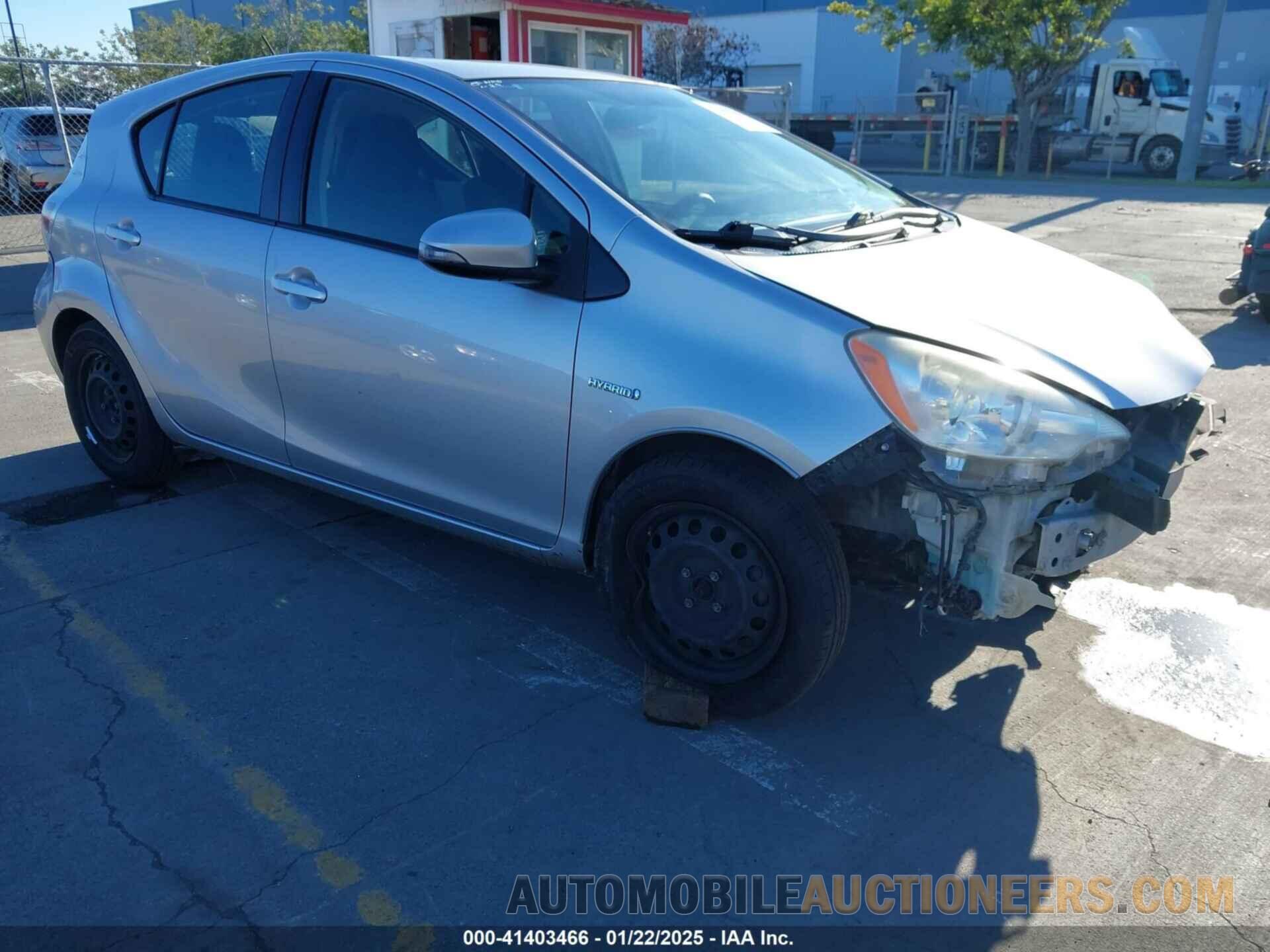 JTDKDTB31D1552628 TOYOTA PRIUS C 2013