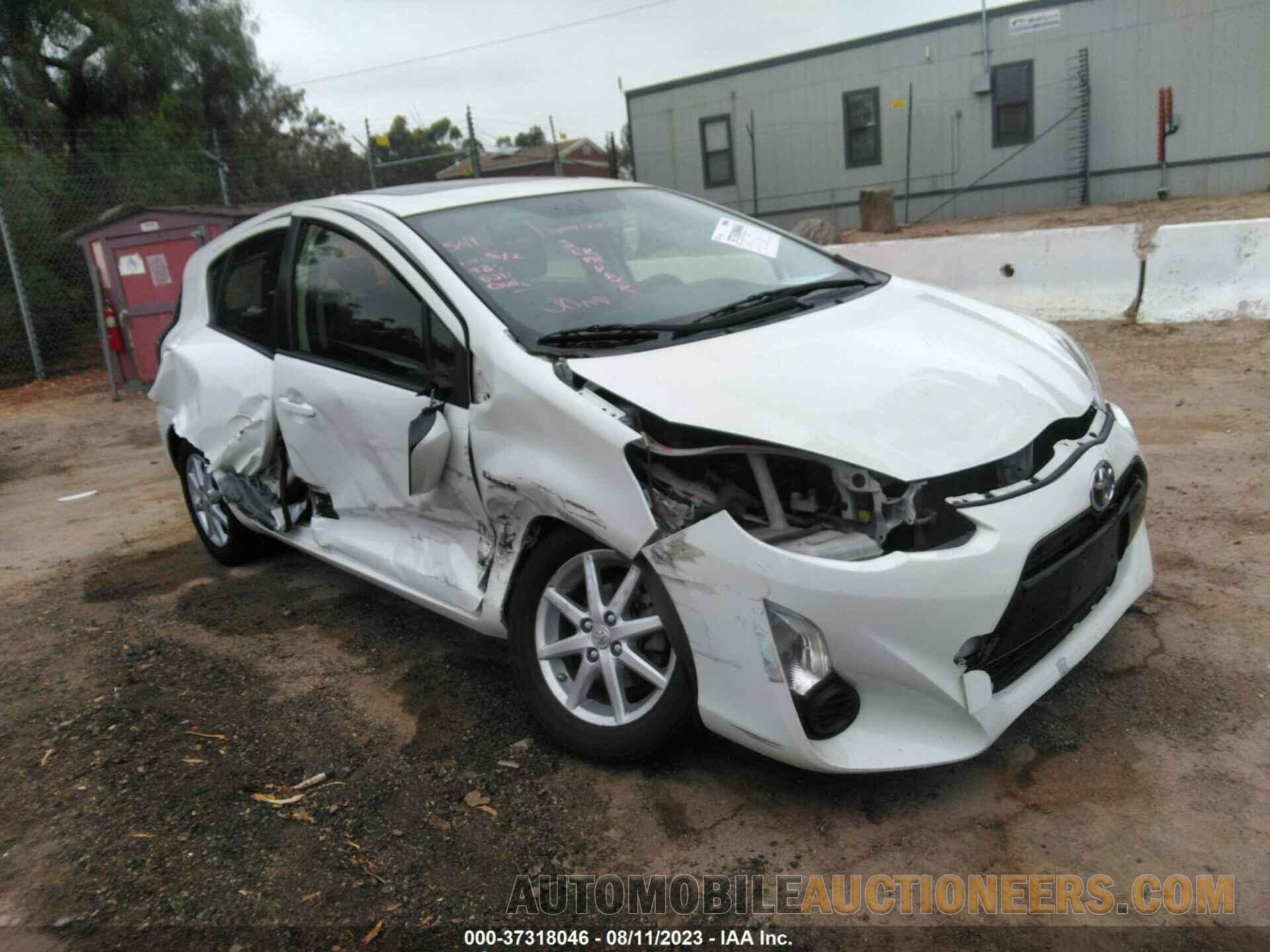 JTDKDTB31F1090090 TOYOTA PRIUS C 2015