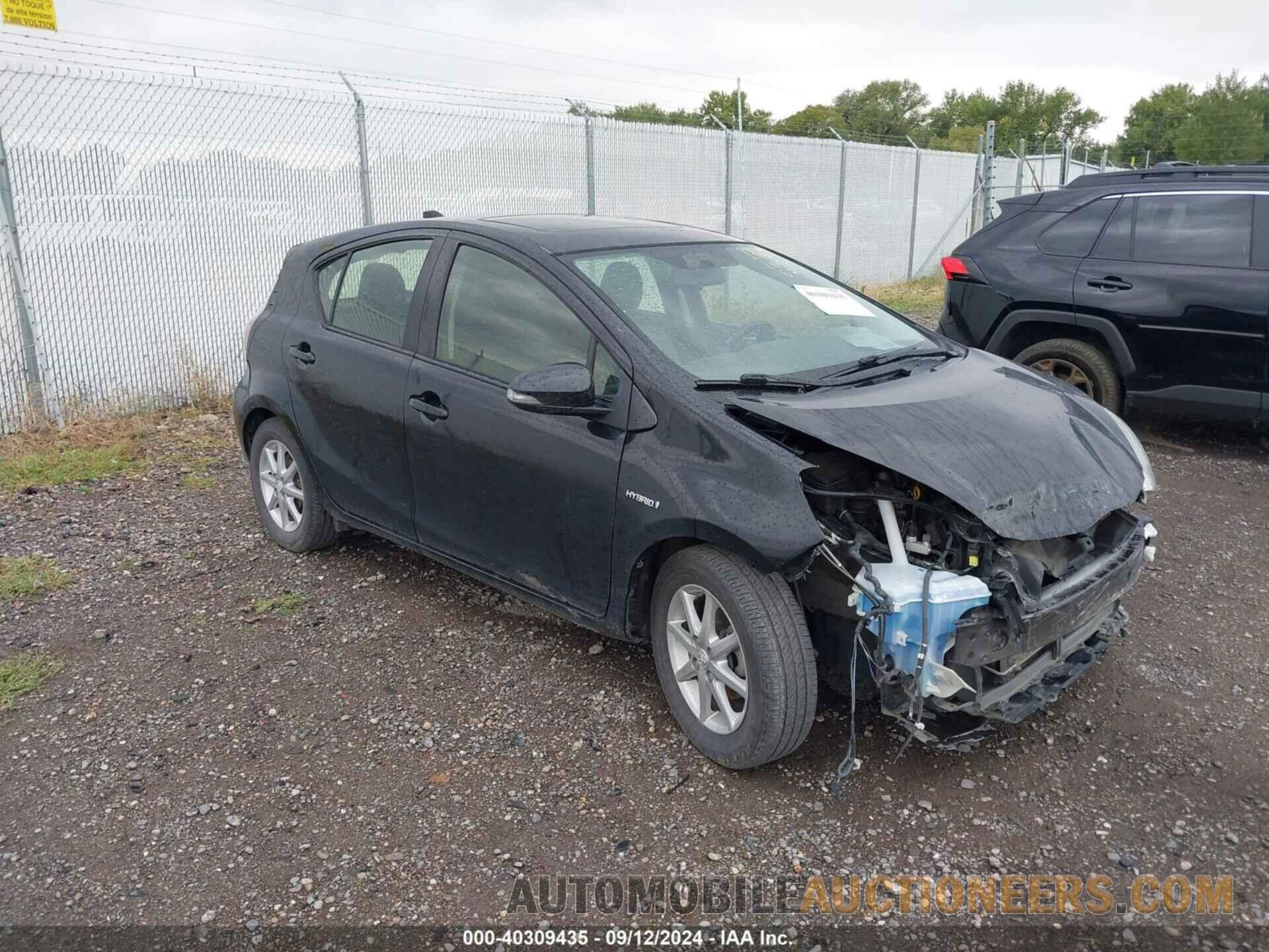 JTDKDTB31F1106322 TOYOTA PRIUS C 2015