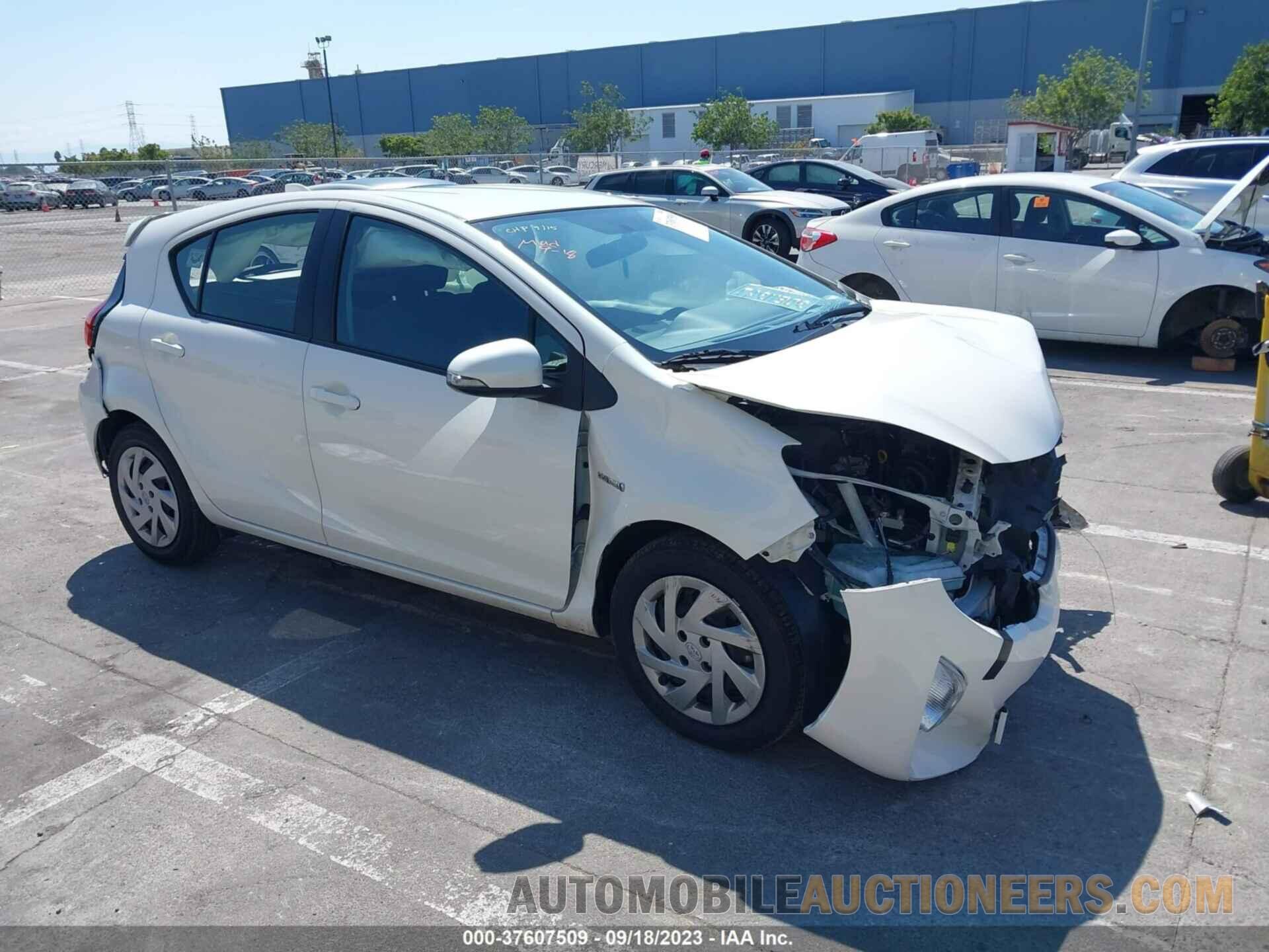 JTDKDTB31F1110886 TOYOTA PRIUS C 2015