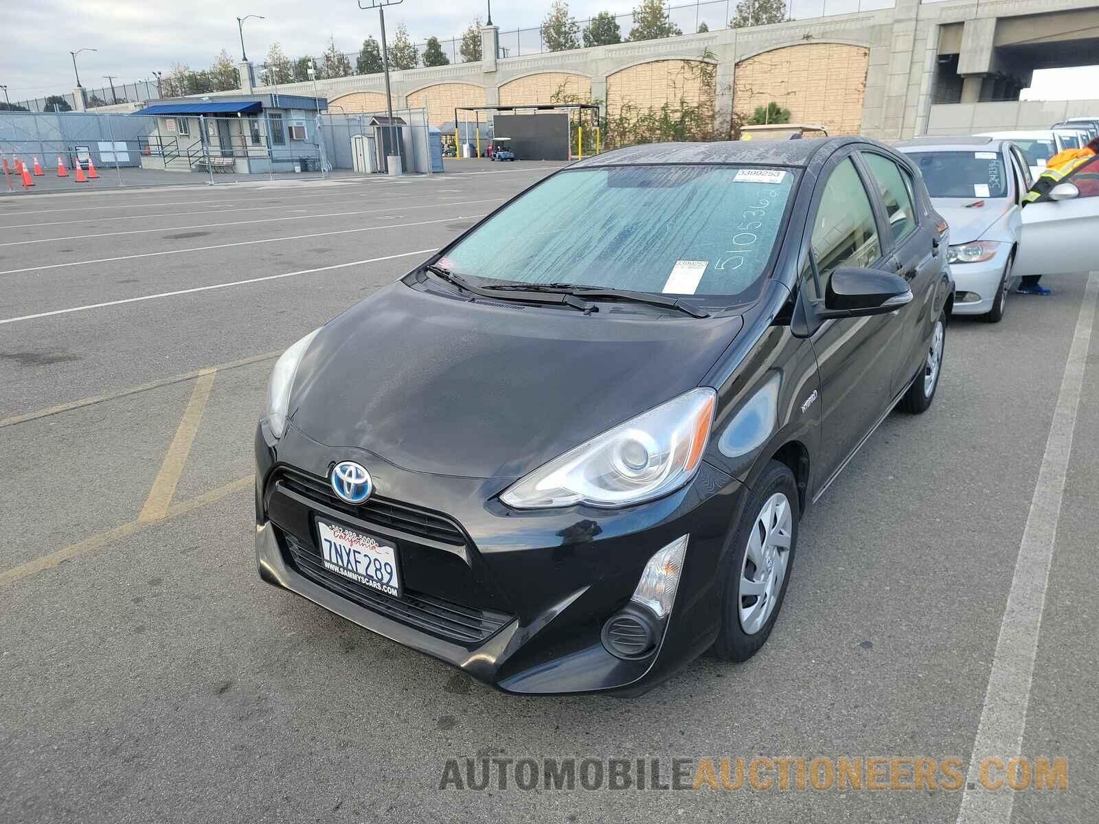 JTDKDTB31F1113075 Toyota Prius c 2015