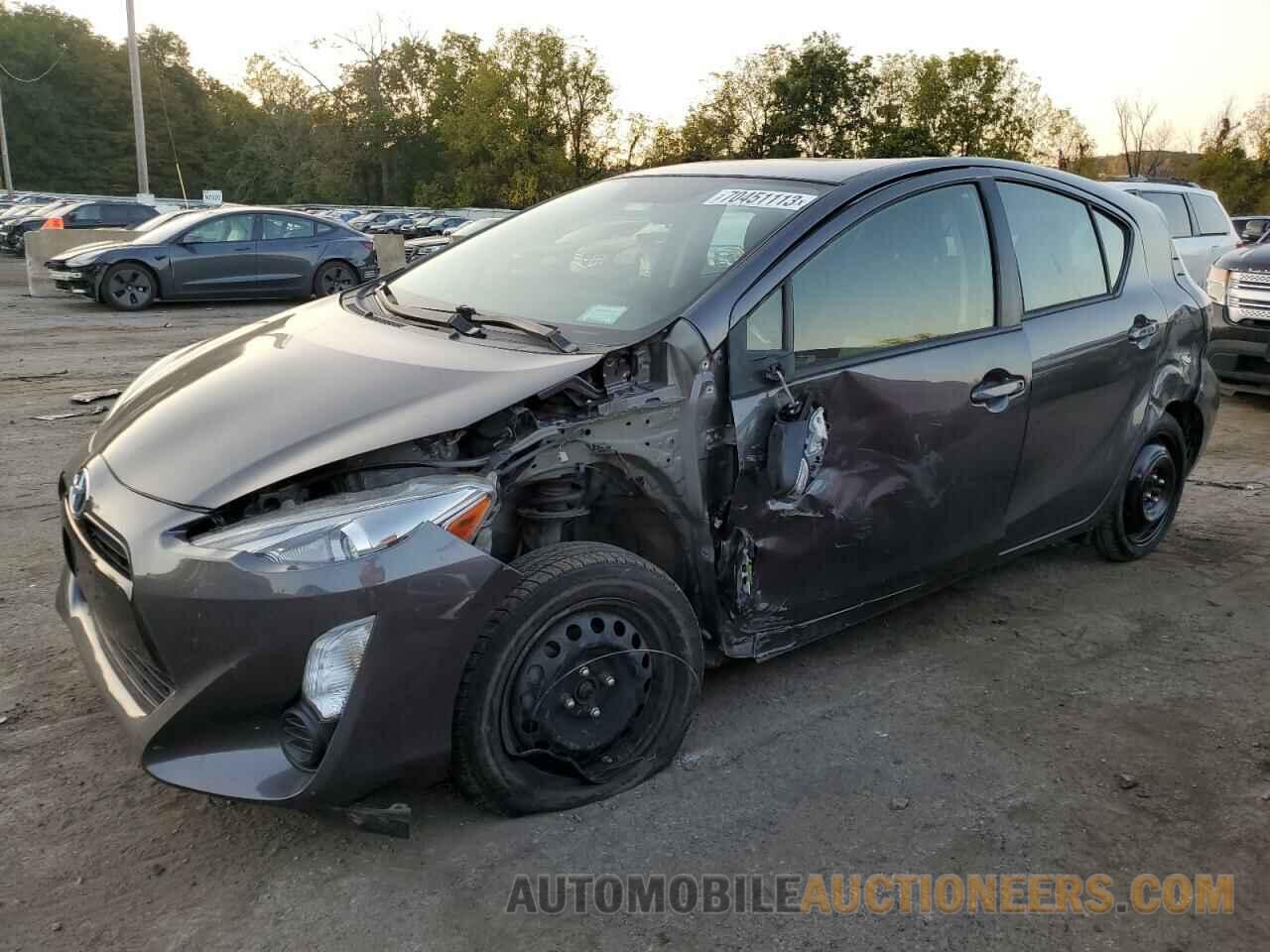 JTDKDTB31F1582957 TOYOTA PRIUS 2015