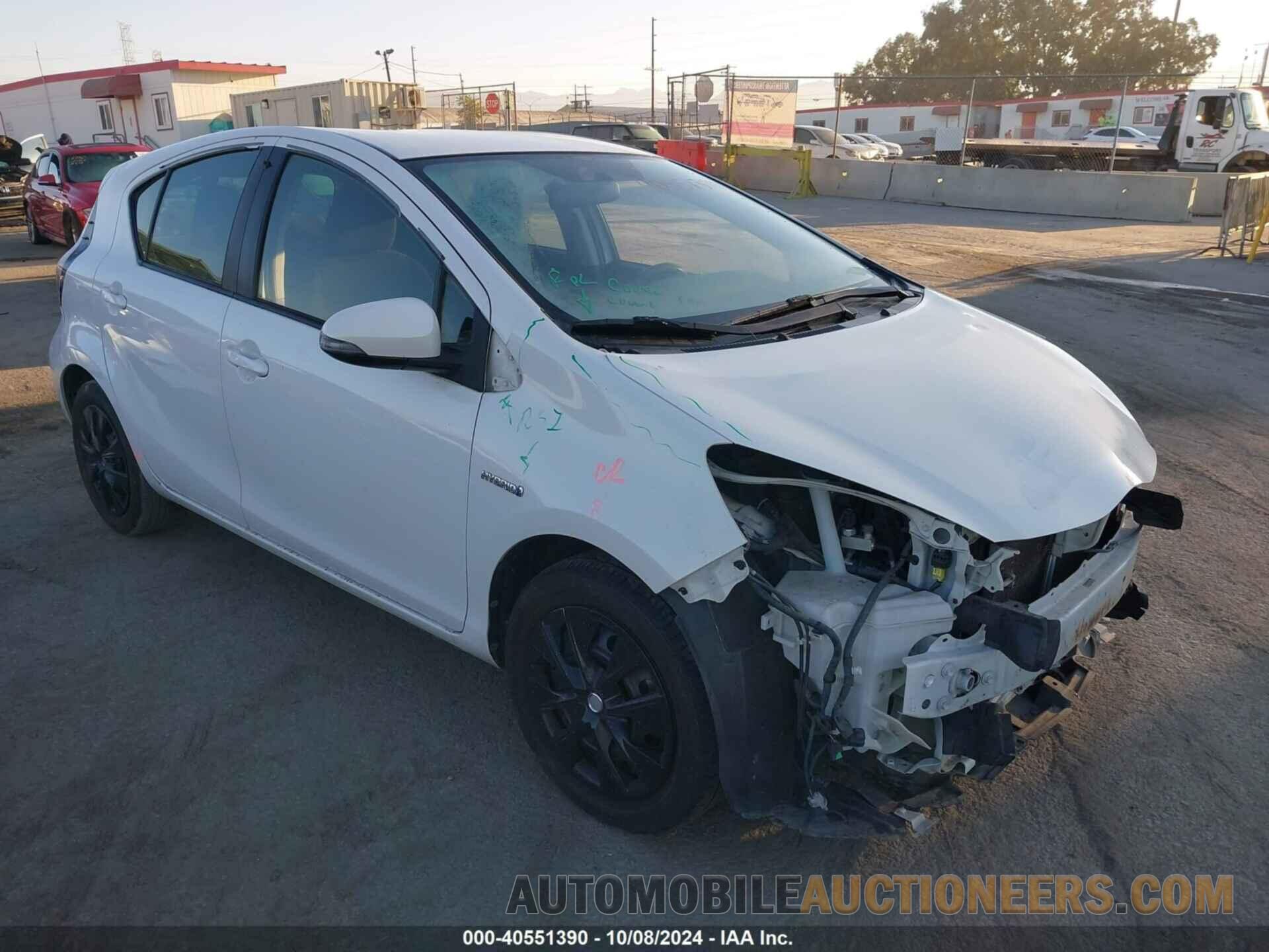 JTDKDTB31F1584899 TOYOTA PRIUS C 2015