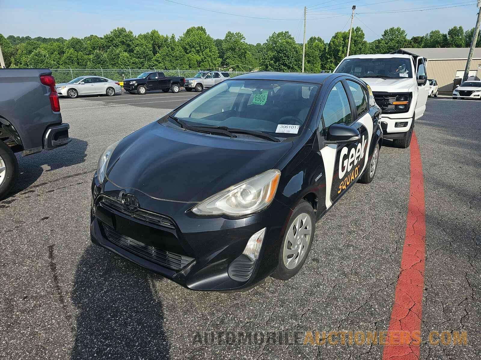 JTDKDTB31G1124725 Toyota Prius c 2016