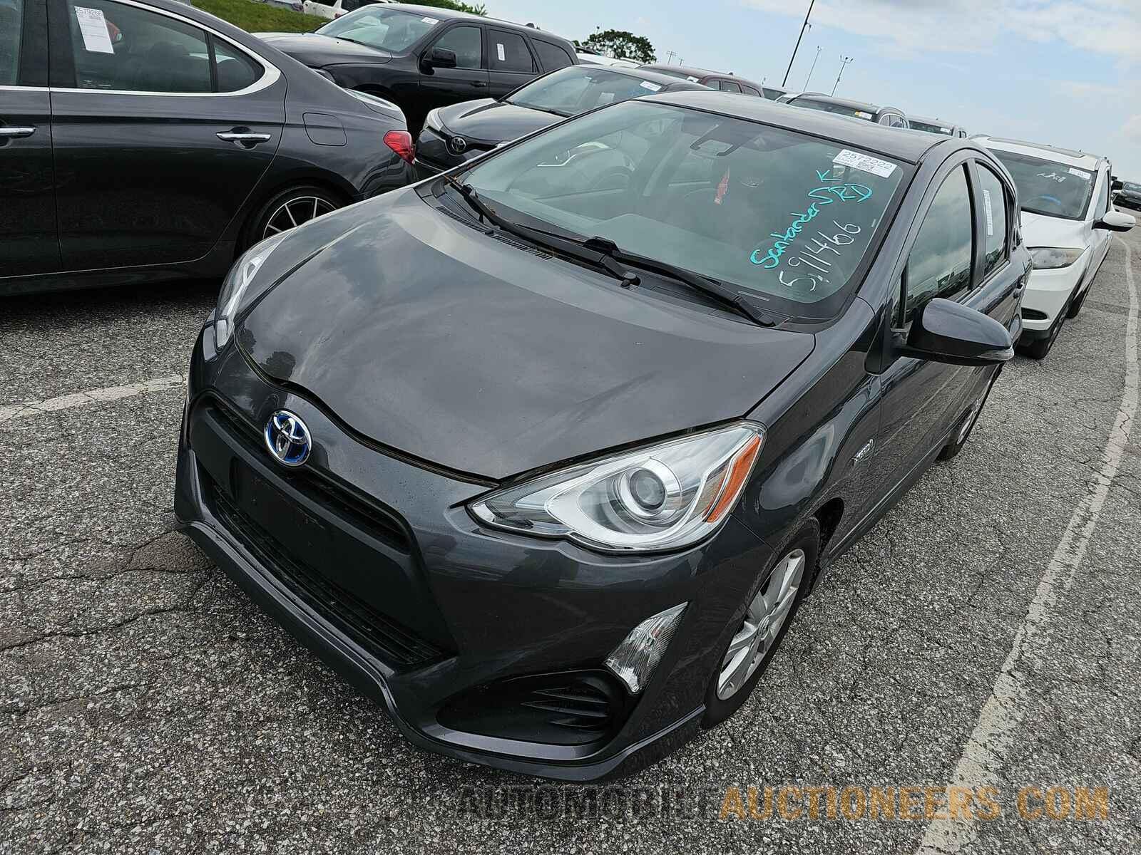 JTDKDTB31H1591466 Toyota Prius c 2017