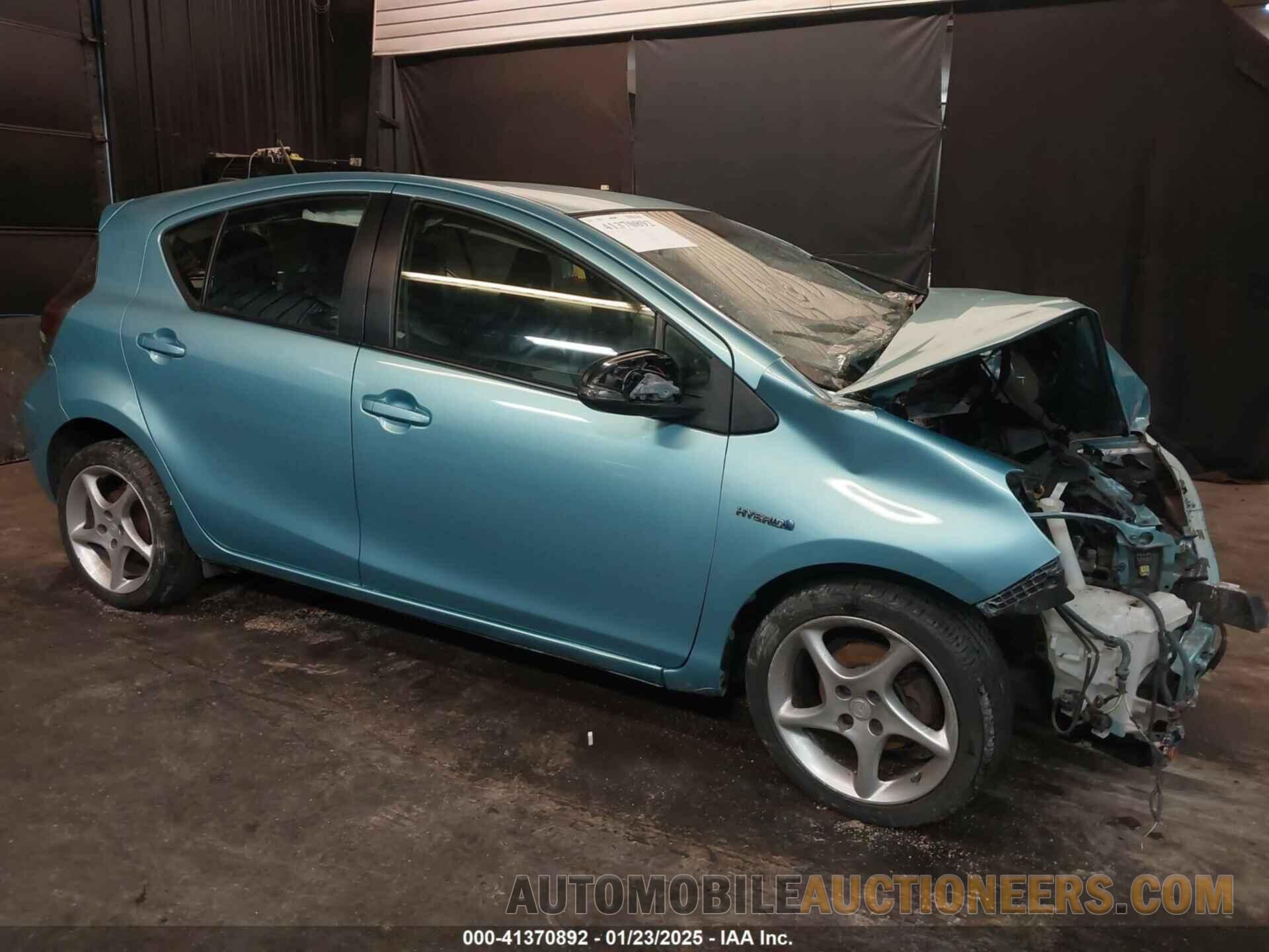 JTDKDTB32C1002692 TOYOTA PRIUS C 2012