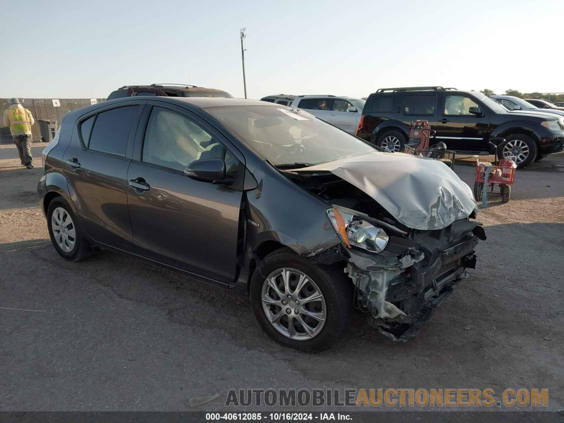 JTDKDTB32D1552914 TOYOTA PRIUS C 2013