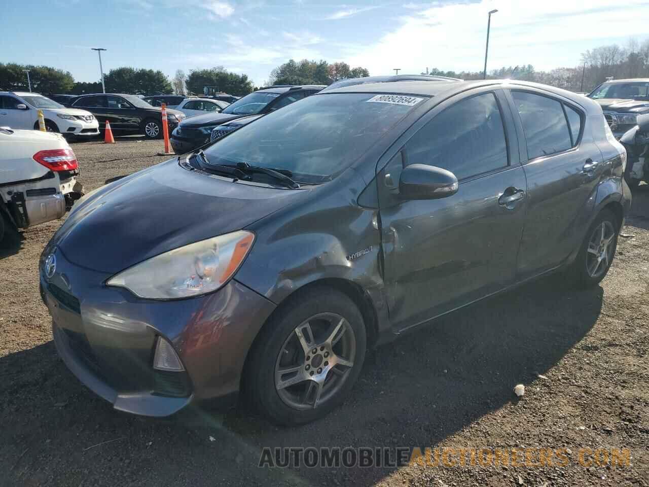 JTDKDTB32D1554422 TOYOTA PRIUS 2013