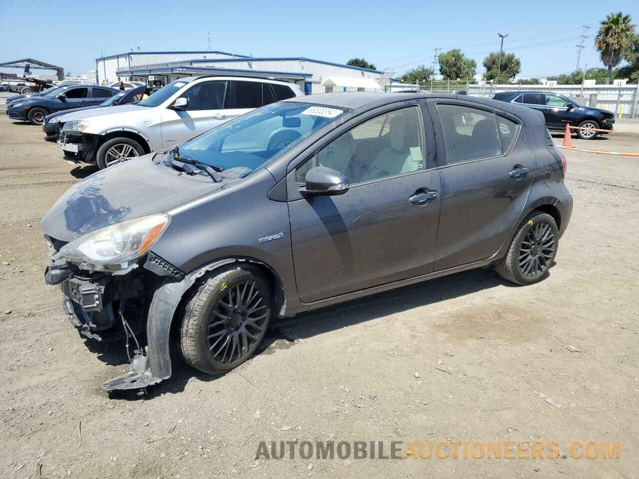 JTDKDTB32F1098389 TOYOTA PRIUS 2015