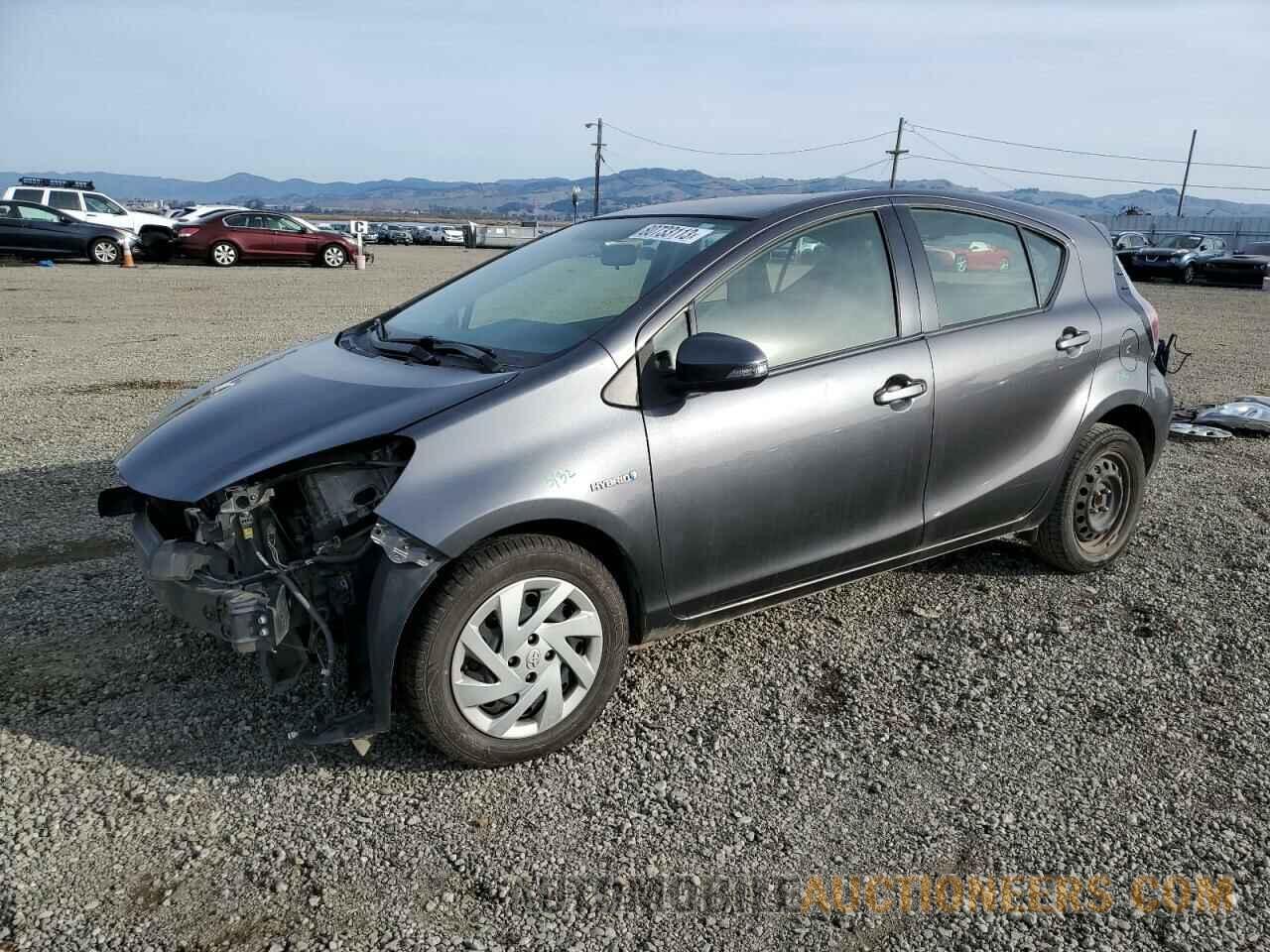 JTDKDTB32F1111643 TOYOTA PRIUS 2015