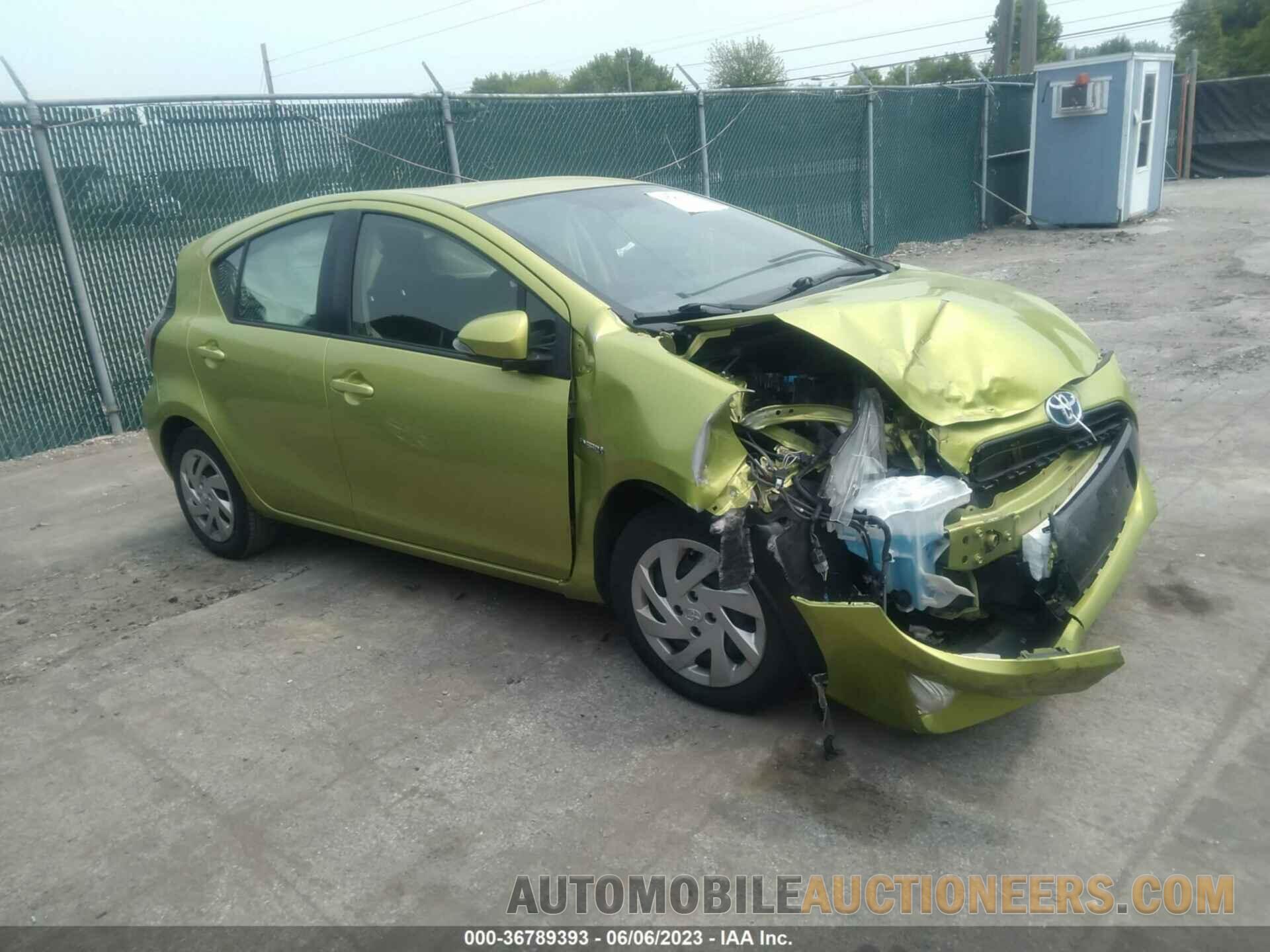 JTDKDTB32F1114865 TOYOTA PRIUS C 2015