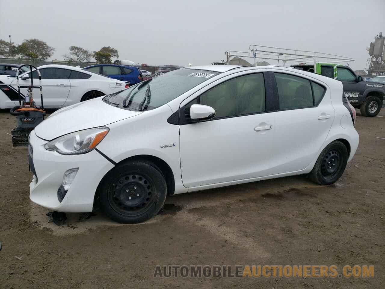 JTDKDTB32F1578125 TOYOTA PRIUS 2015