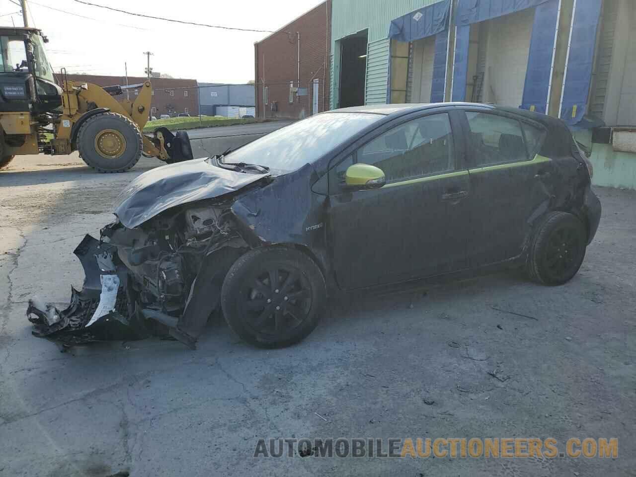 JTDKDTB32G1122076 TOYOTA PRIUS 2016