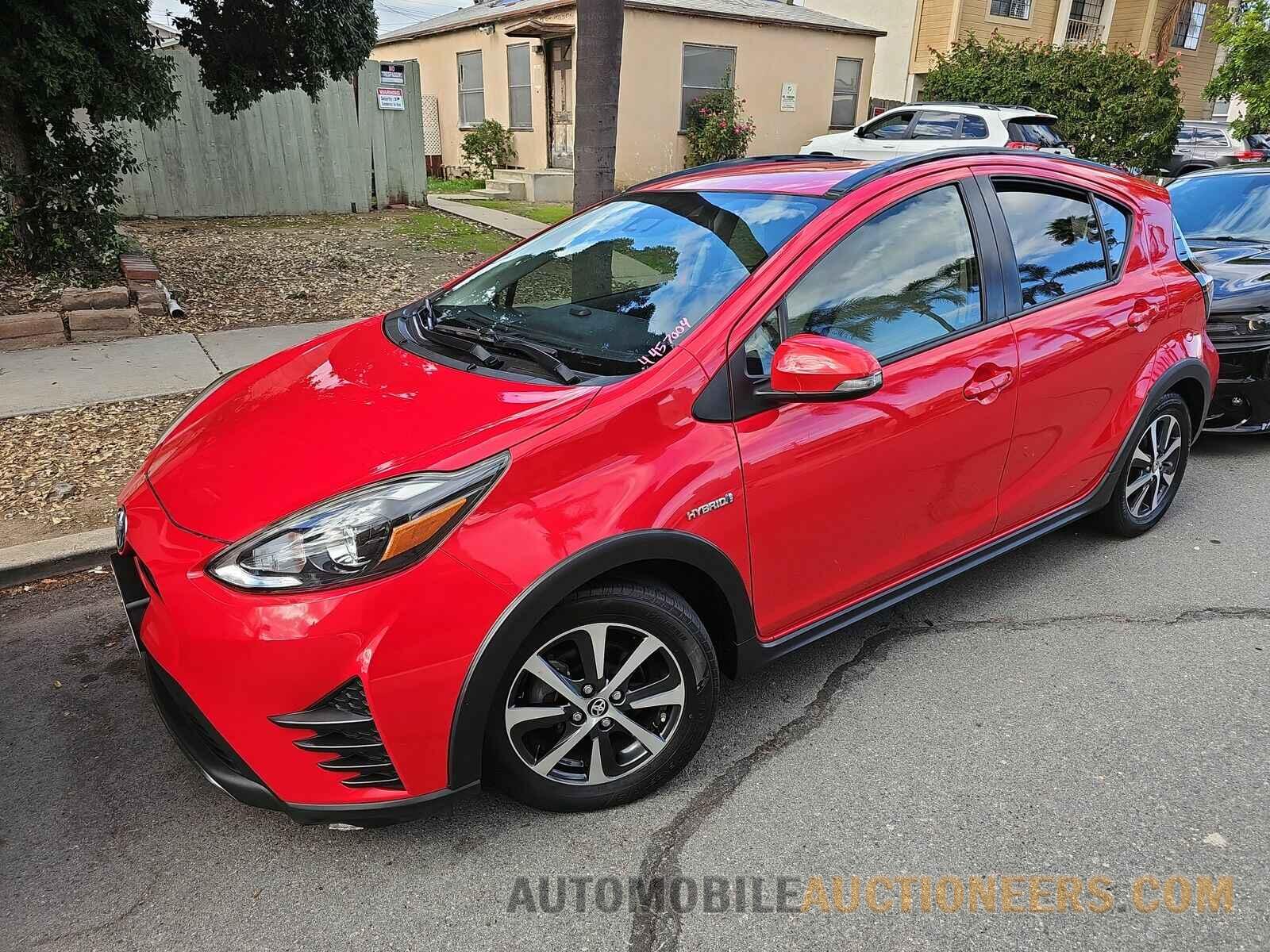 JTDKDTB32J1602061 Toyota Prius c 2018