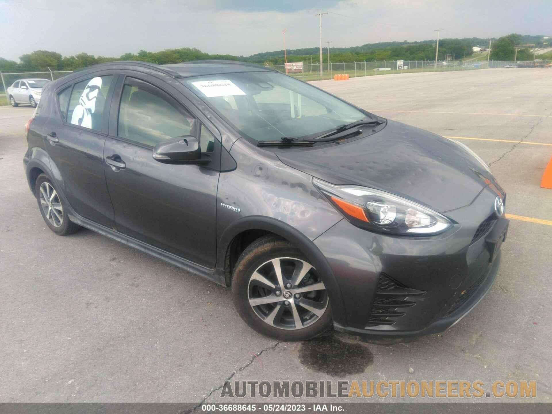 JTDKDTB32J1603050 TOYOTA PRIUS C 2018