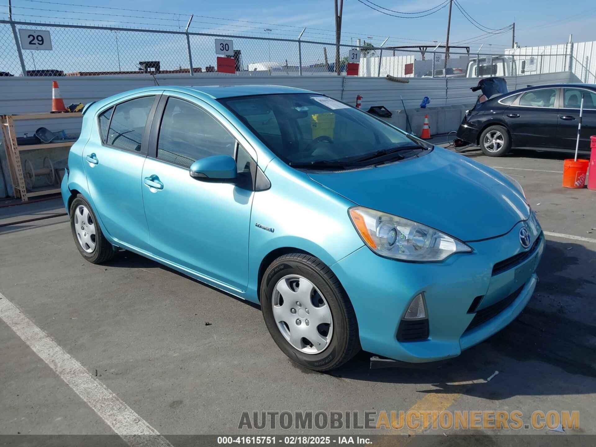 JTDKDTB33E1064931 TOYOTA PRIUS C 2014