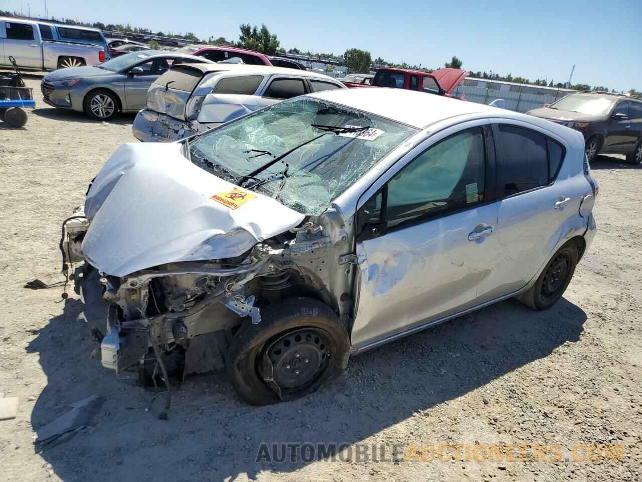 JTDKDTB33F1111134 TOYOTA PRIUS 2015