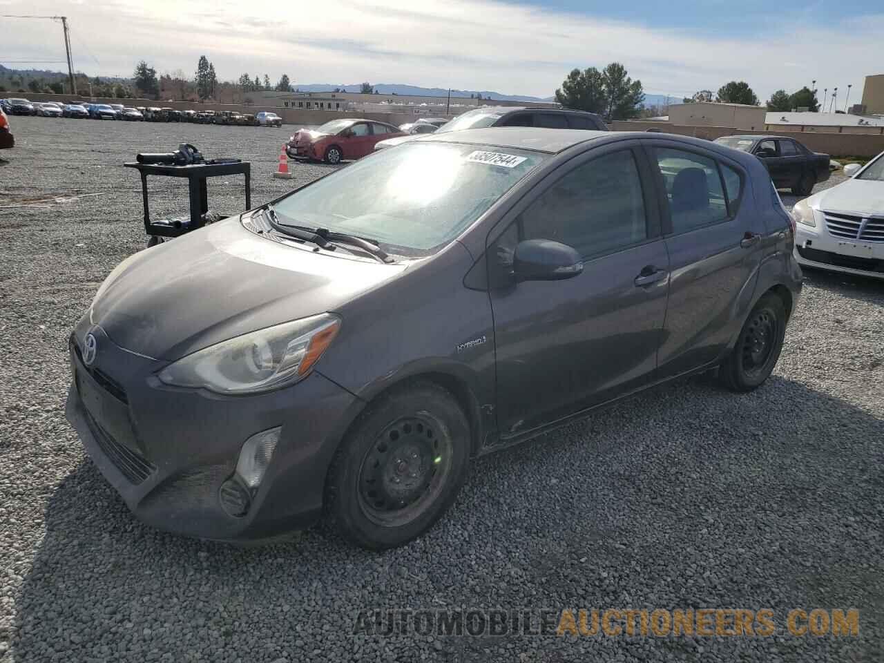 JTDKDTB34F1587120 TOYOTA PRIUS 2015