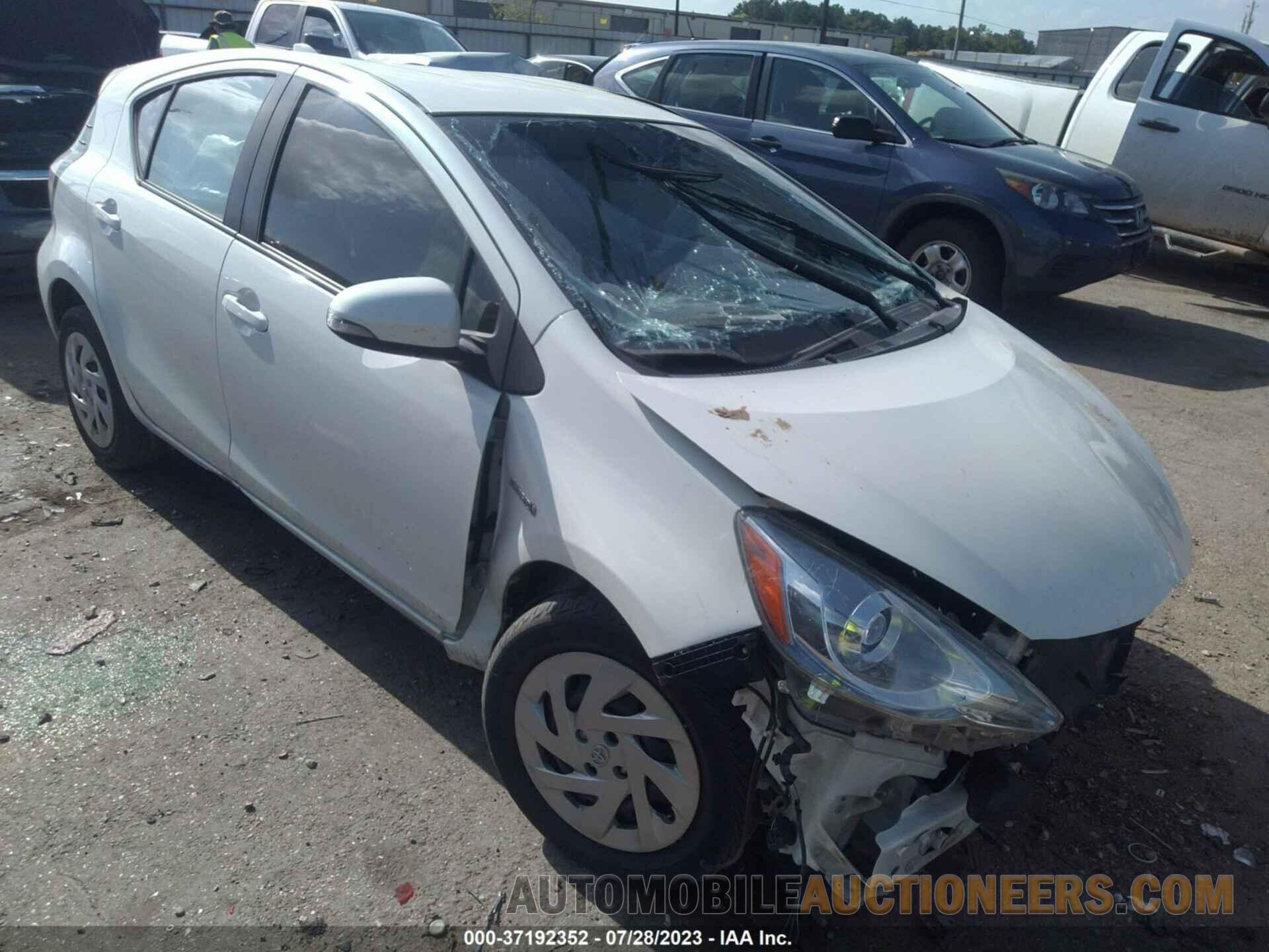 JTDKDTB34G1131037 TOYOTA PRIUS C 2016