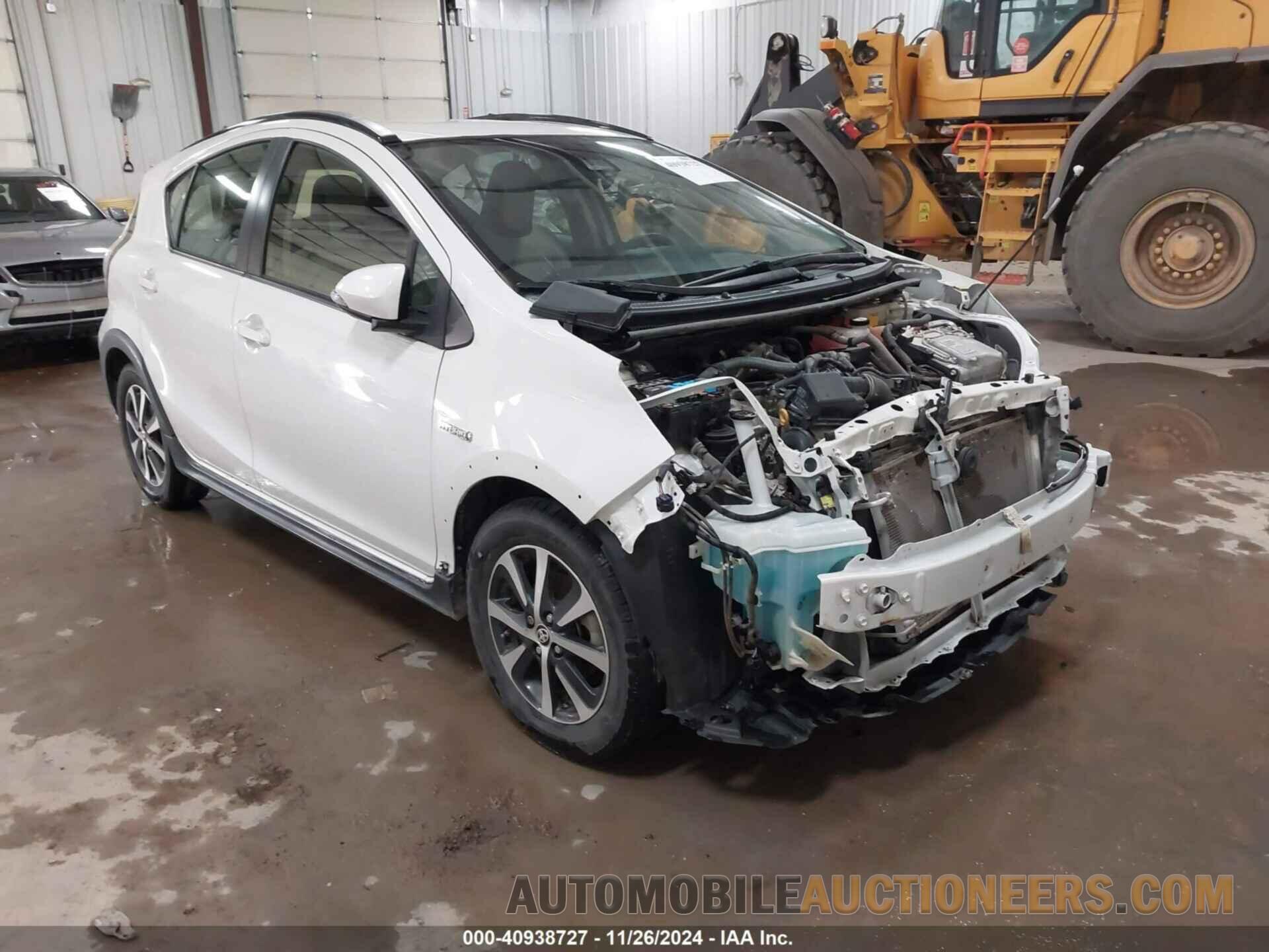 JTDKDTB34J1618438 TOYOTA PRIUS C 2018