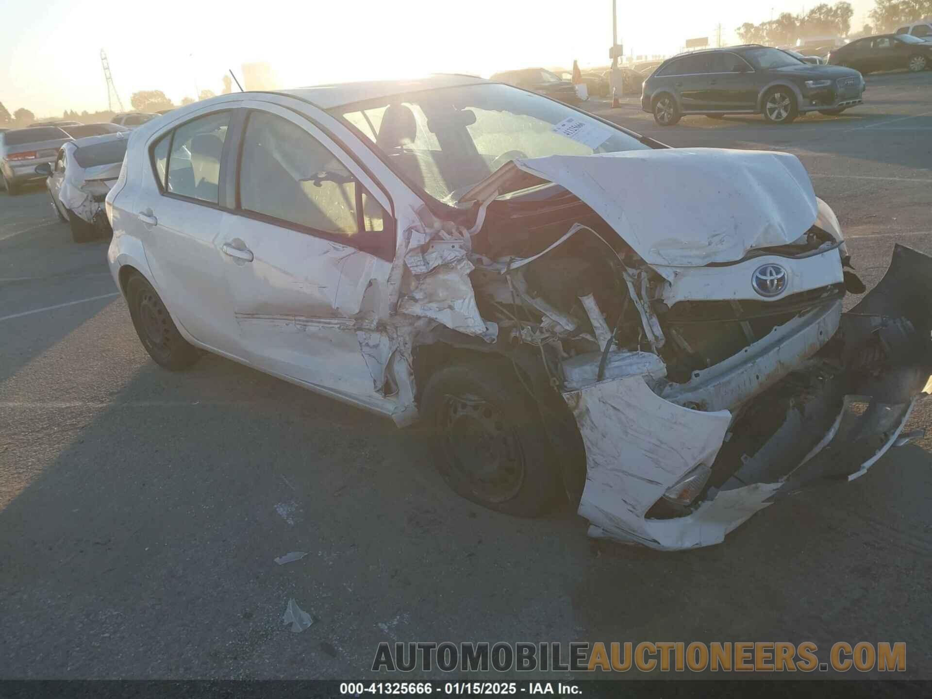 JTDKDTB35C1022774 TOYOTA PRIUS C 2012