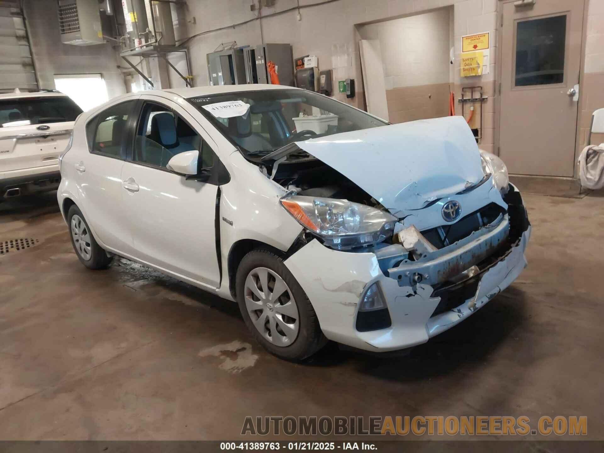 JTDKDTB35E1071931 TOYOTA PRIUS C 2014