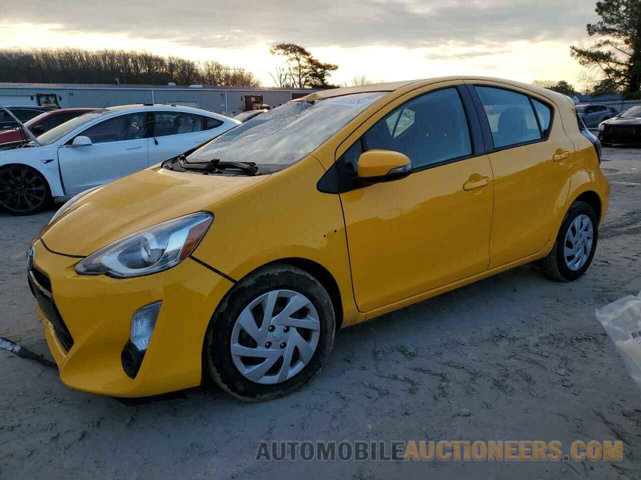 JTDKDTB35F1104881 TOYOTA PRIUS 2015