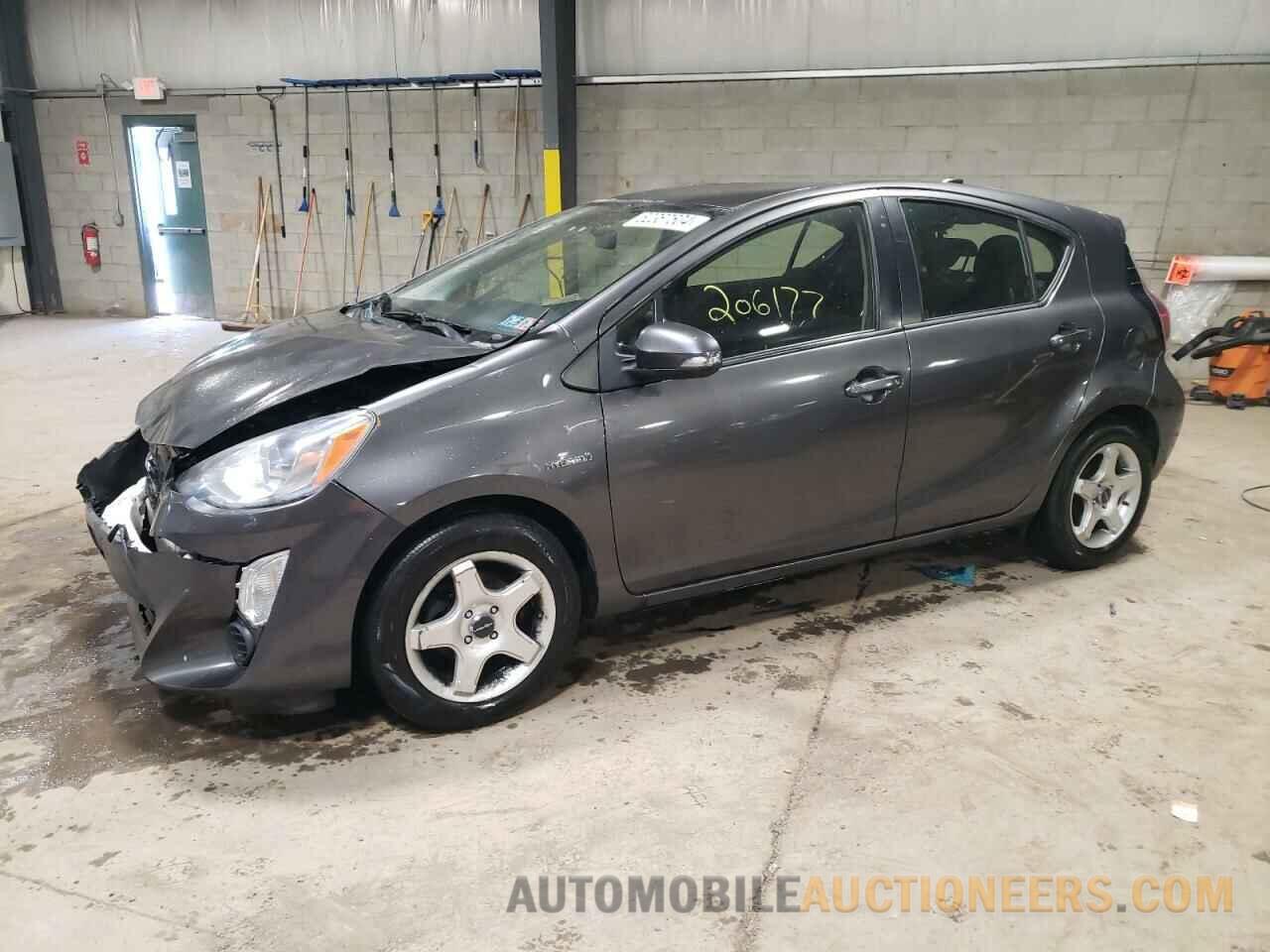 JTDKDTB35F1107800 TOYOTA PRIUS 2015