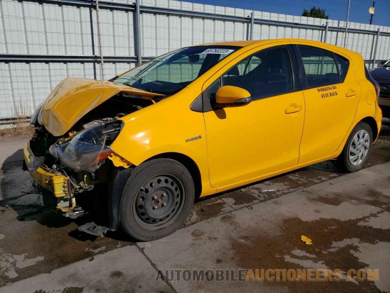 JTDKDTB35F1110809 TOYOTA PRIUS 2015