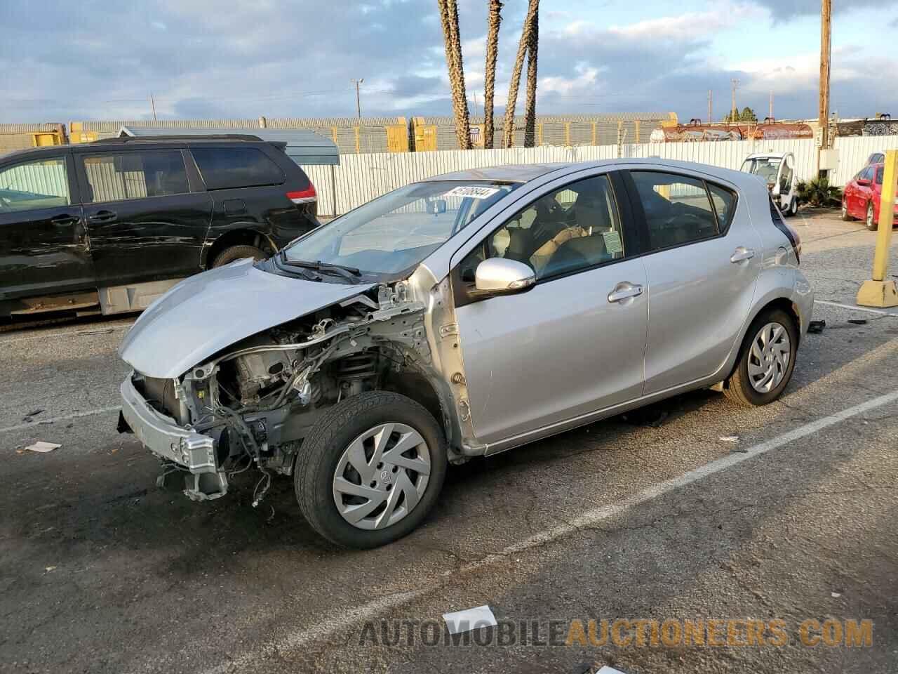 JTDKDTB35F1115170 TOYOTA PRIUS 2015