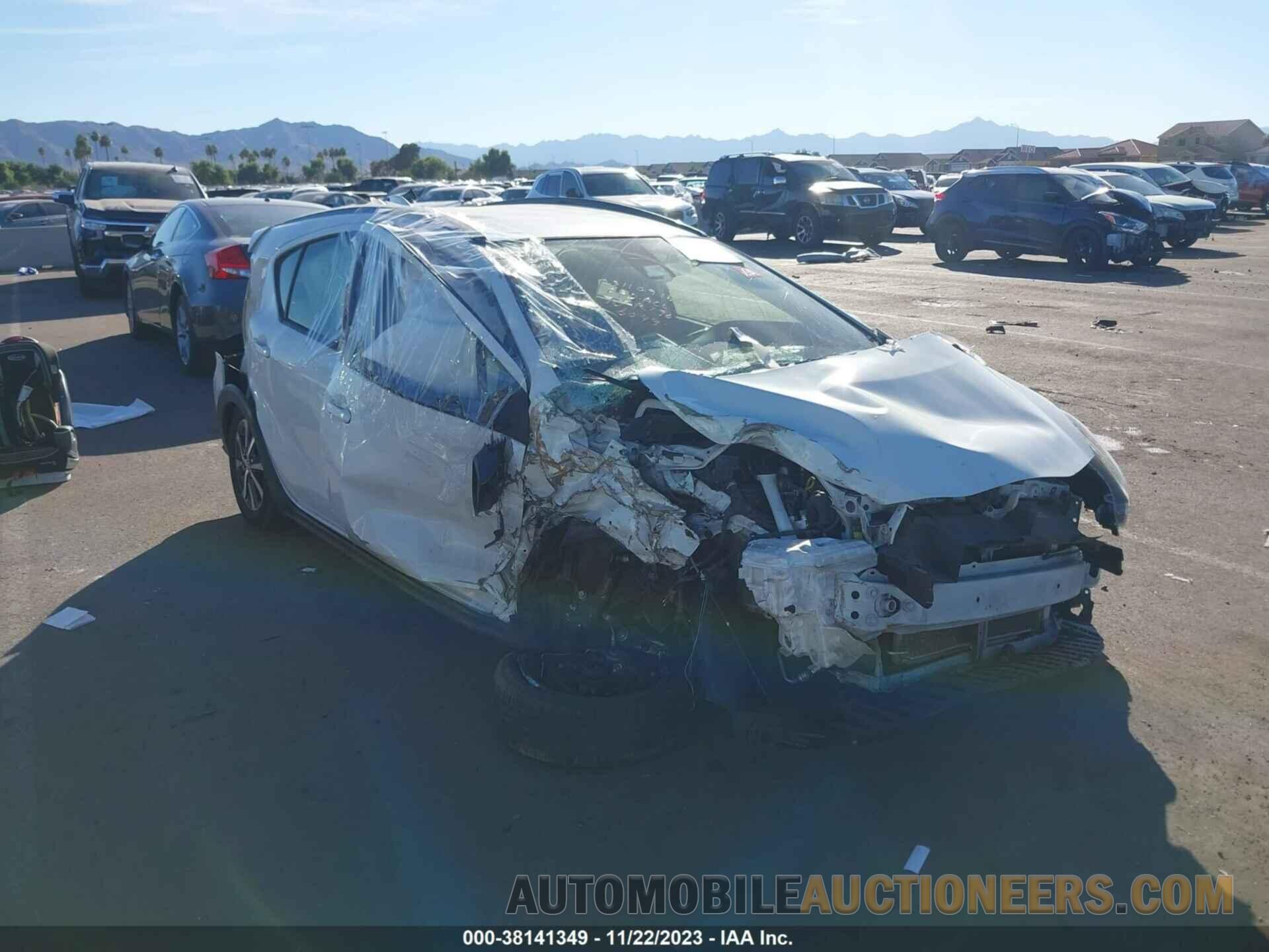 JTDKDTB35J1616049 TOYOTA PRIUS C 2018