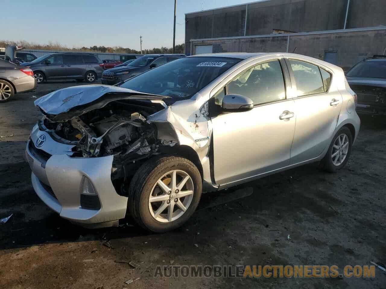 JTDKDTB36D1537624 TOYOTA PRIUS 2013