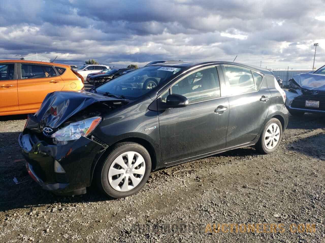 JTDKDTB36E1569040 TOYOTA PRIUS 2014