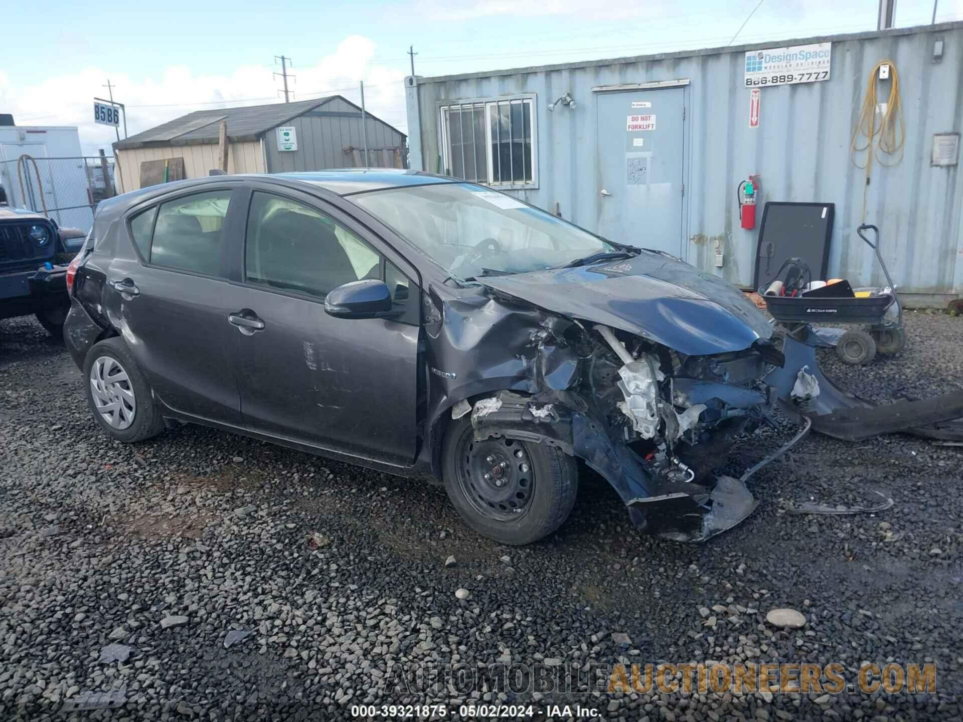 JTDKDTB36F1110186 TOYOTA PRIUS C 2015